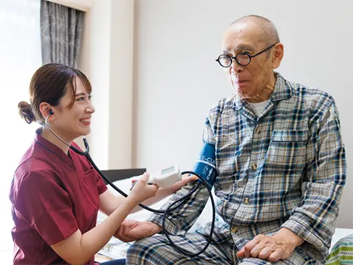 お客様と訪問看護スタッフ